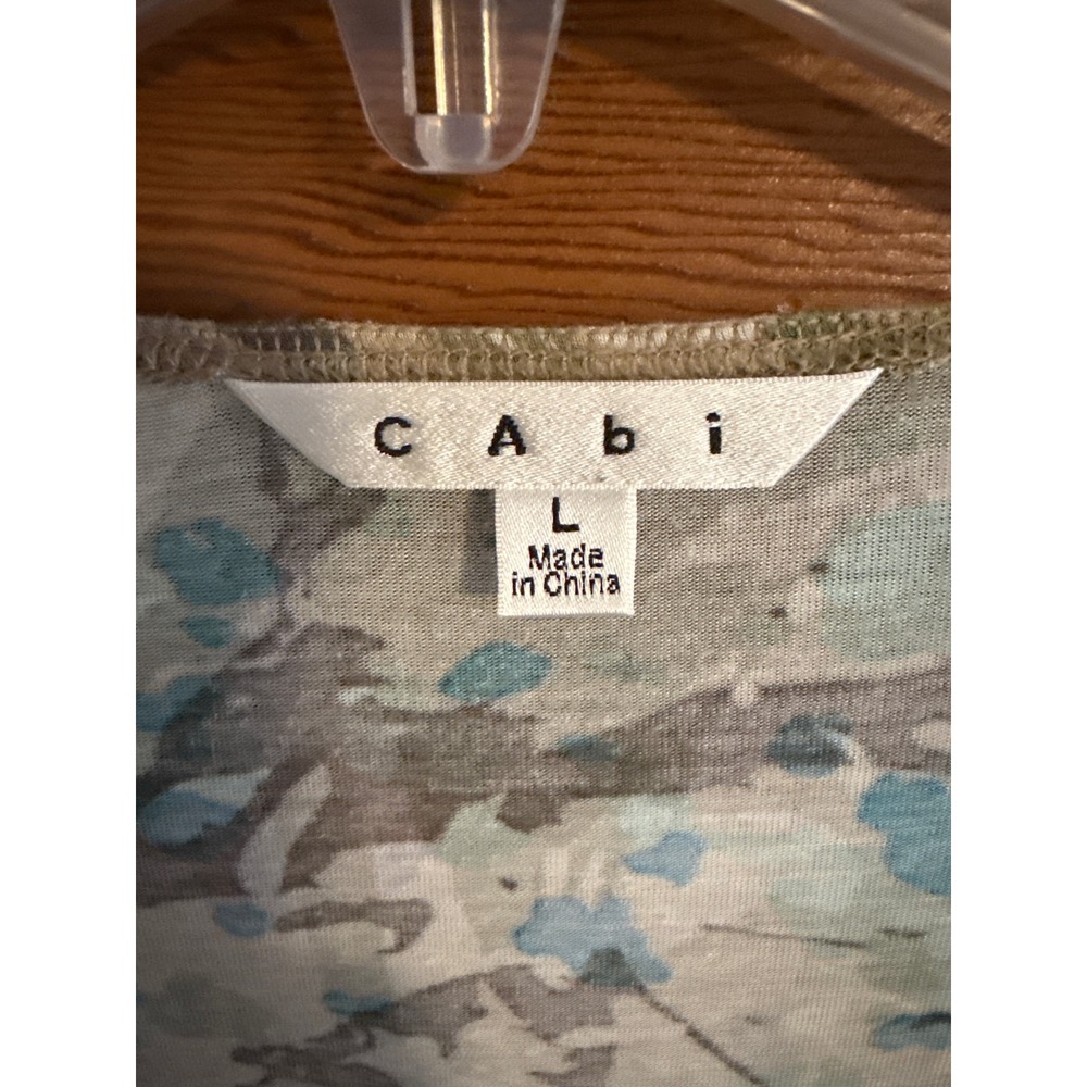 Cabi Women's Large Ruched V Neck‎ Long Sleeve Abstract Print Midi Dress - Picture 2 of 2